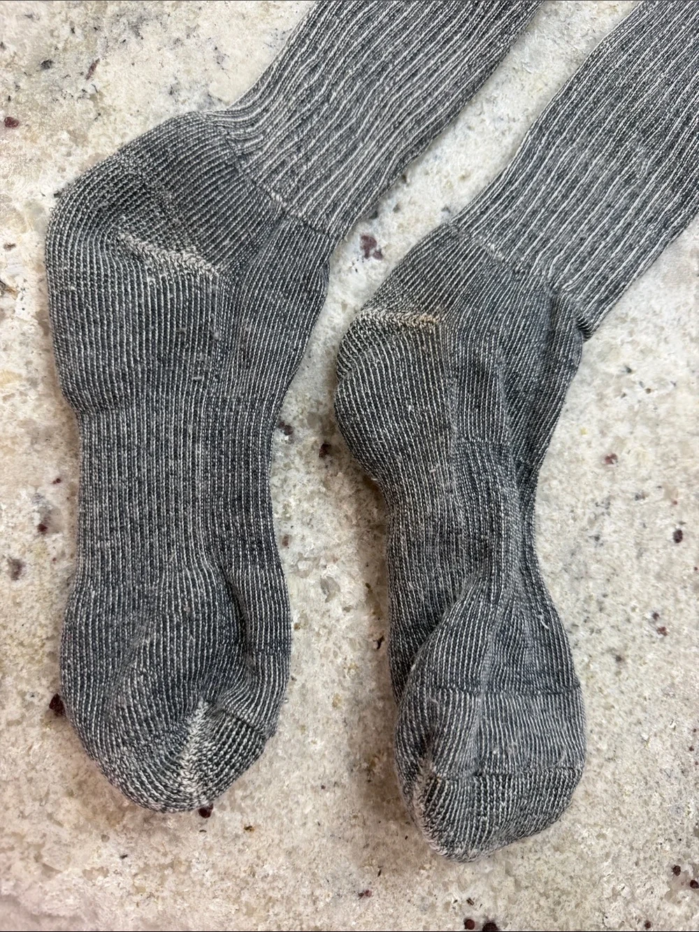 Smartwool Size Large Unisex Socks Gray Wool Tall Hiking Cushion Performance